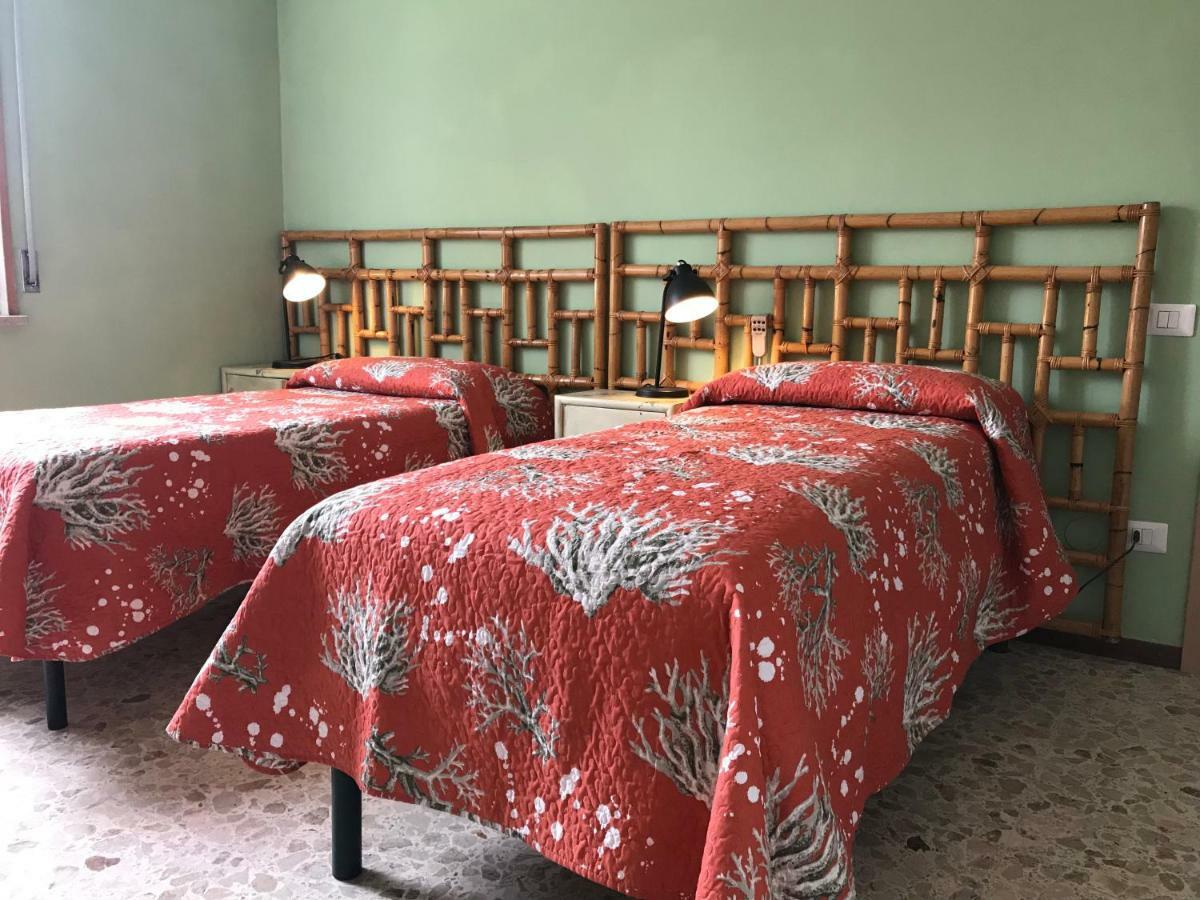 B&B Ospedale Maggiore Parma Affittacamere Exterior foto